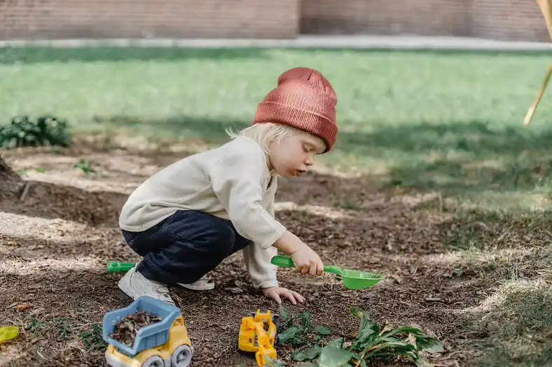 Qu'est ce que l'école de la forêt et l'apprentissage par la nature ?